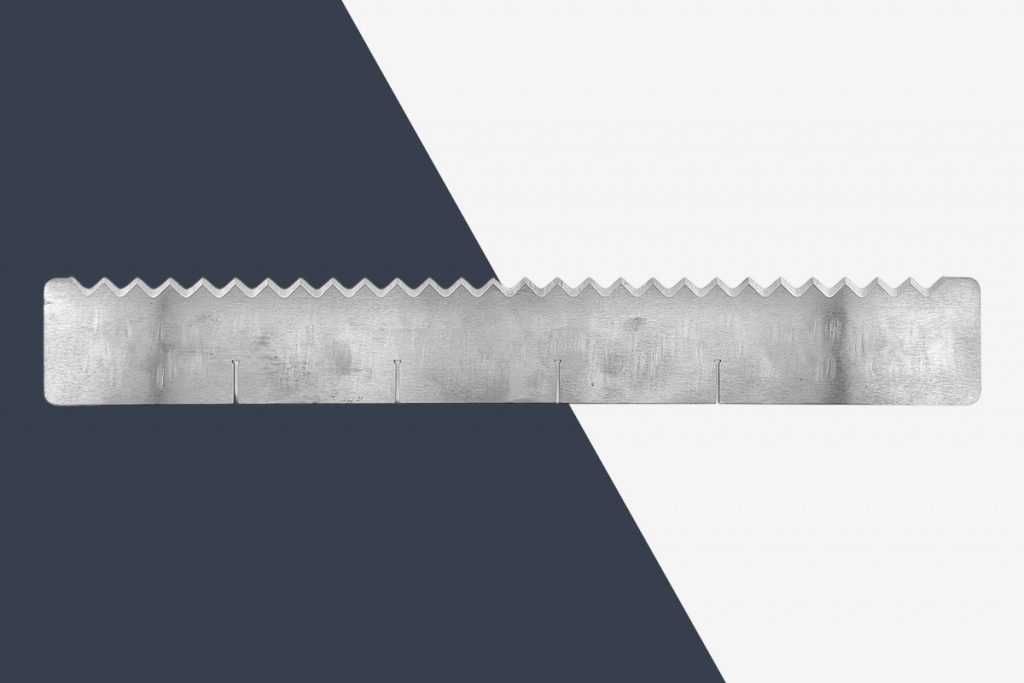 Perforiermesser mit grober Verzahnung für Abreißsysteme in stahl unbeschichtet